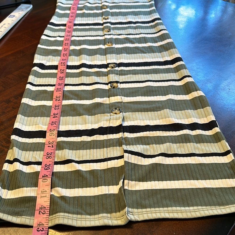 No Boundaries S (3-5) Women’s Striped Ribbed Tank Style Bodycon Dress NWOT - Picture 8 of 11